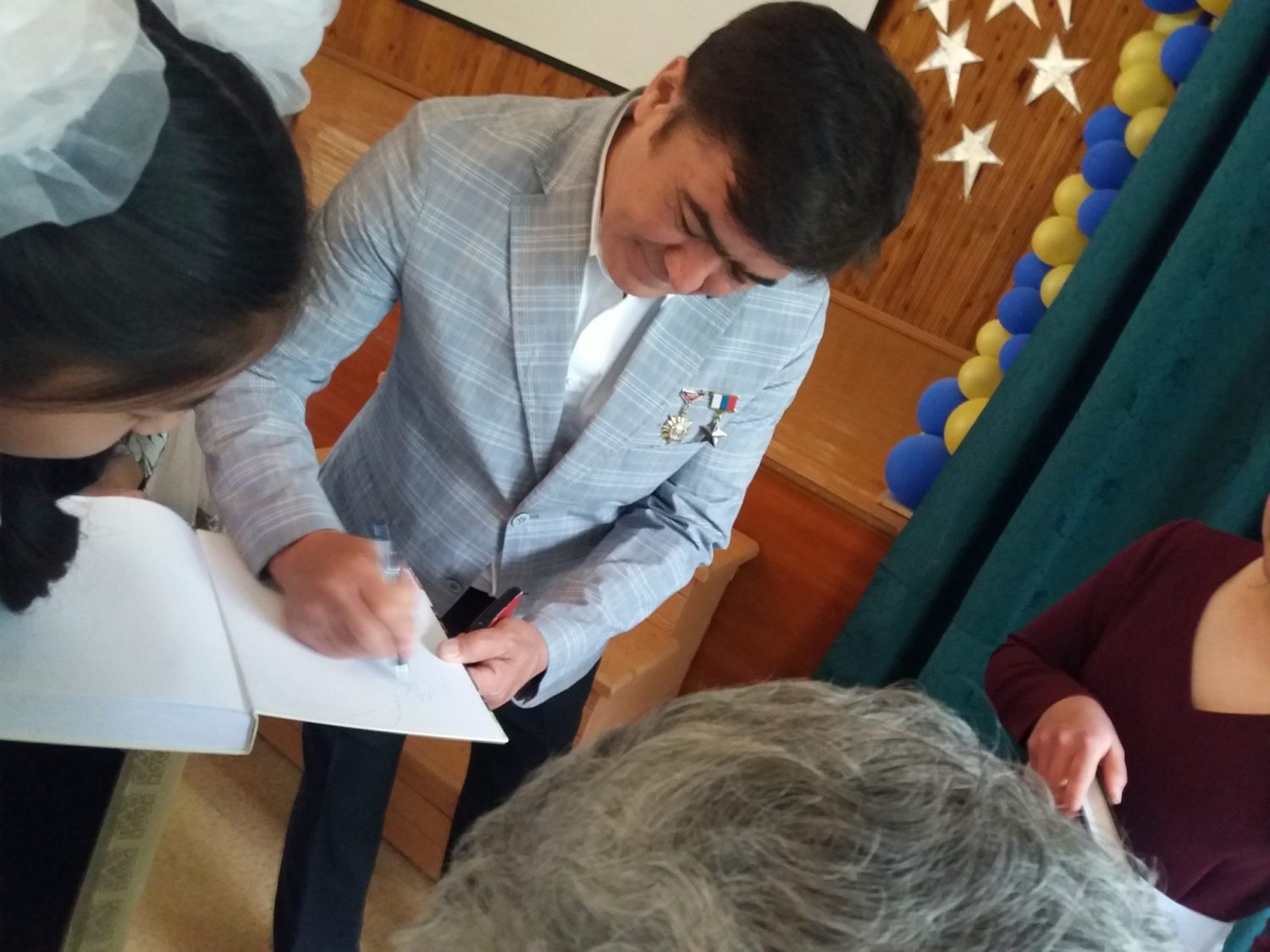 «День России в школе – гимназии № 24 им. А.Токомбаева»